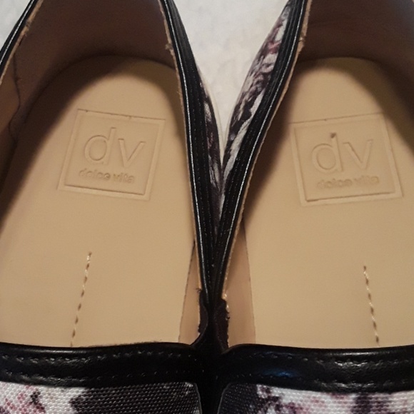 DV by Dolce Vita Slip-Ons - Picture 6 of 8